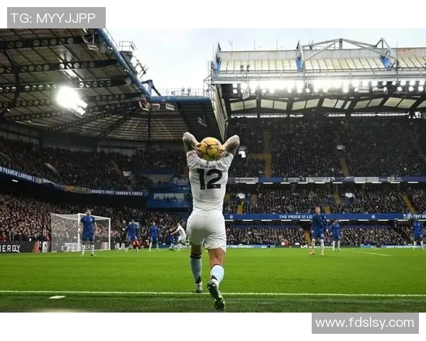 桑乔的足球之路：从天才少年到英超明星的成长故事